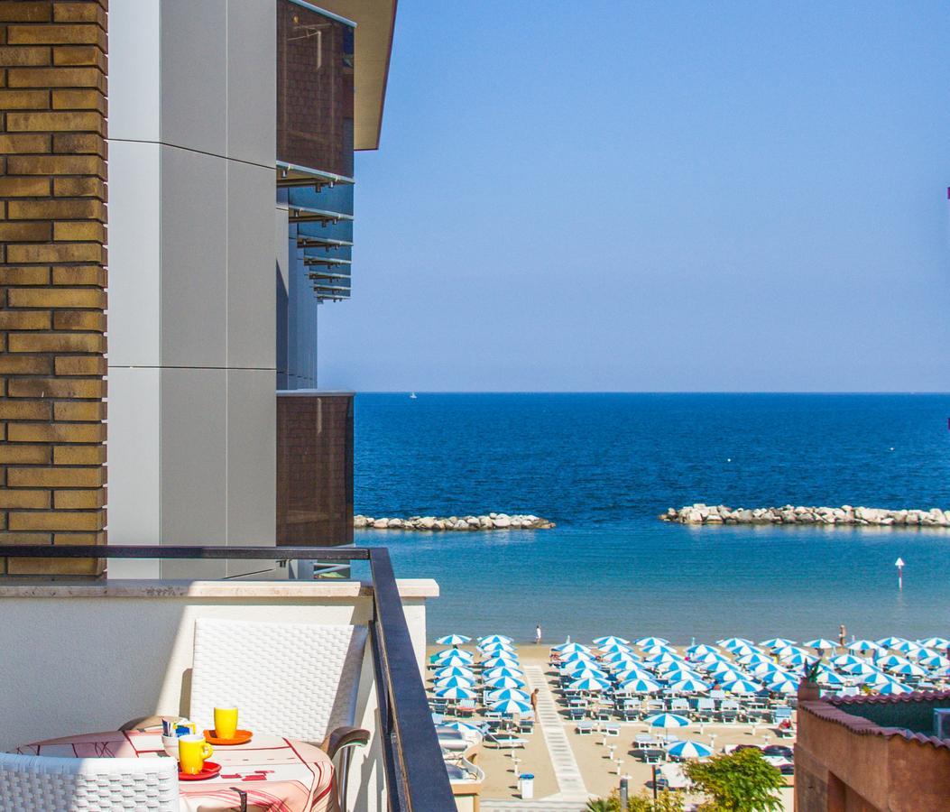 Hotel Simplon Bellaria-Igea Marina Exterior foto
